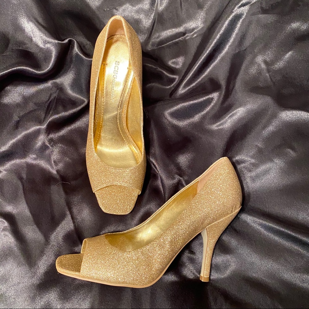 BCBG Gold Glitter Heals